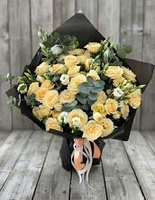 Букет цветов из:  Розы и Лизиантусы #REPLACE_PRED# Алексеевске
