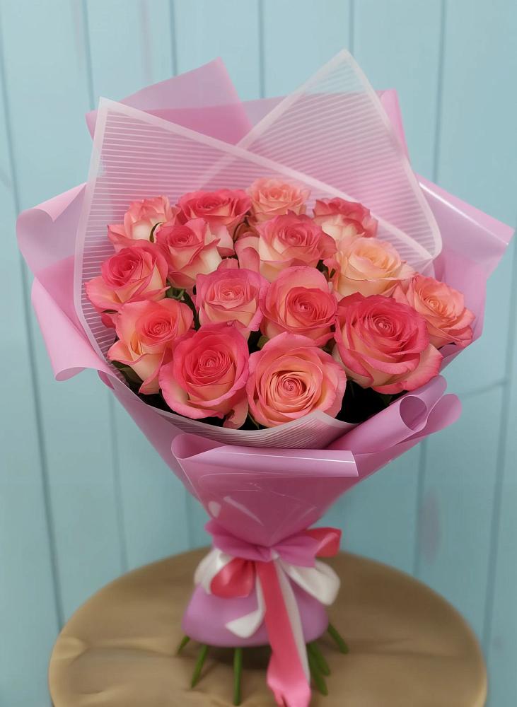 Букет 15 Розовых роз Равель в Алексеевске