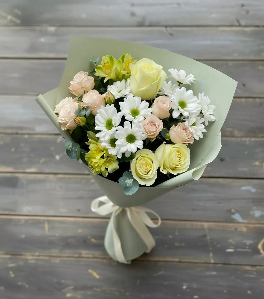 Букет цветов из: Альстромерии, Розы и Хризантемы в Алексеевске