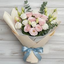 Букет цветов из:  Лизиантусы в Алексеевске