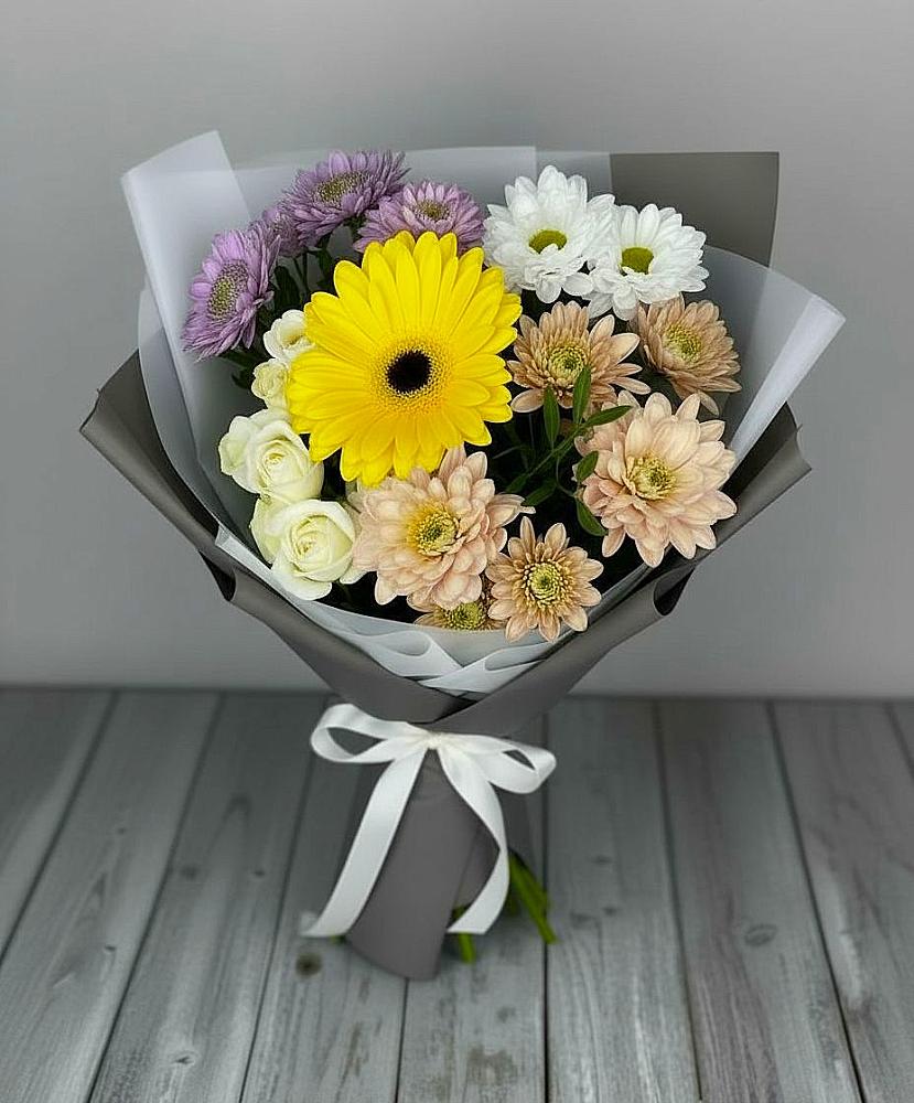 Букет цветов из: Розы, Герберы и Хризантемы в Алексеевске