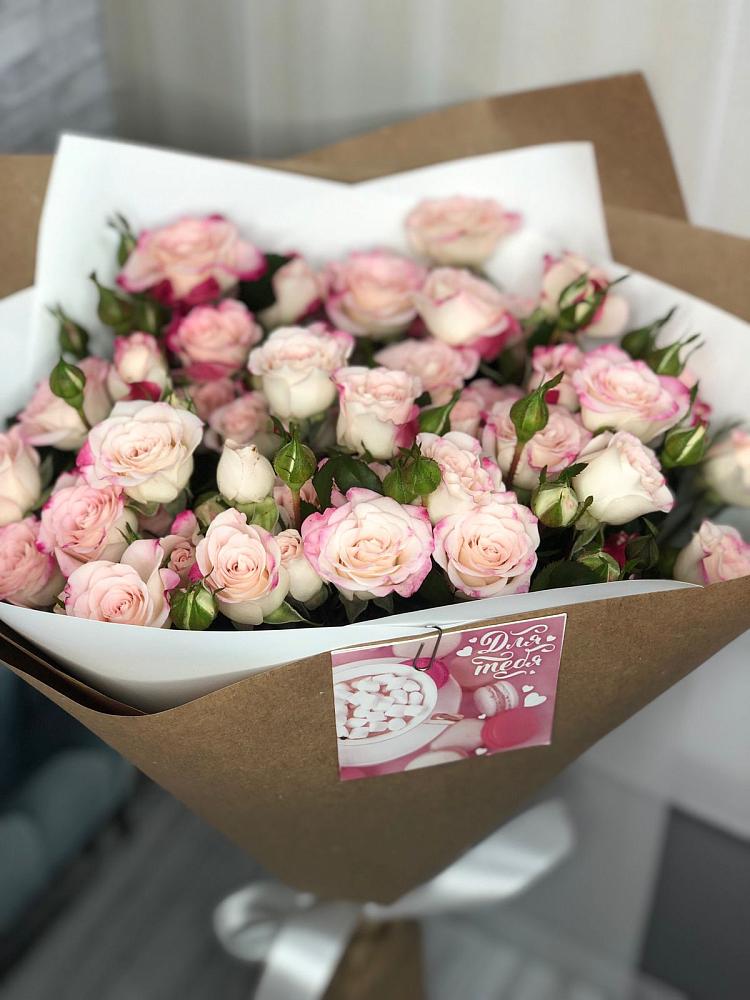 Букет цветов из: Розы в Алексеевске