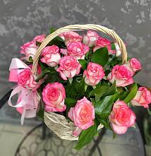 Цветочная композиция из Розы в корзине #REPLACE_PRED# Алексеевске