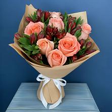 Букет цветов из:  Розы и Альстромерии в Алексеевске