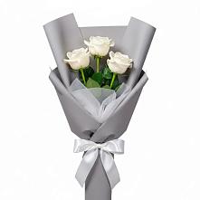 Букет 3 белые розы в Алексеевске