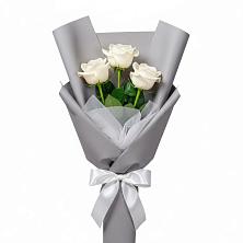 Букет 3 белые розы в Алексеевске