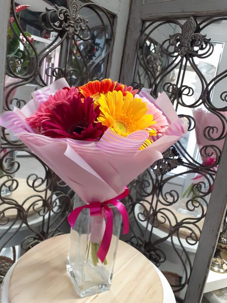 Букет цветов из: Герберы в Алексеевске