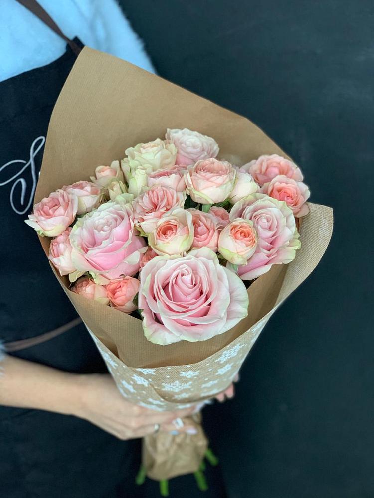 Букет цветов из: Хризантемы и Розы в Алексеевске