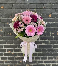 Букет цветов из:  Герберы и Хризантемы в Алексеевске