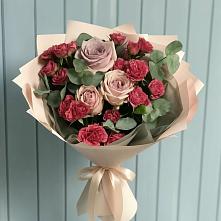 Букет цветов из:  Гвоздики и Розы в Алексеевске