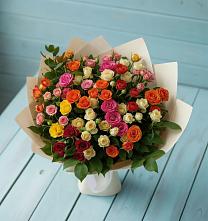 Букет Микс из разноцветных кустовых роз в Алексеевске