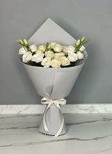 Букет цветов из:  Розы и Лизиантусы в Алексеевске